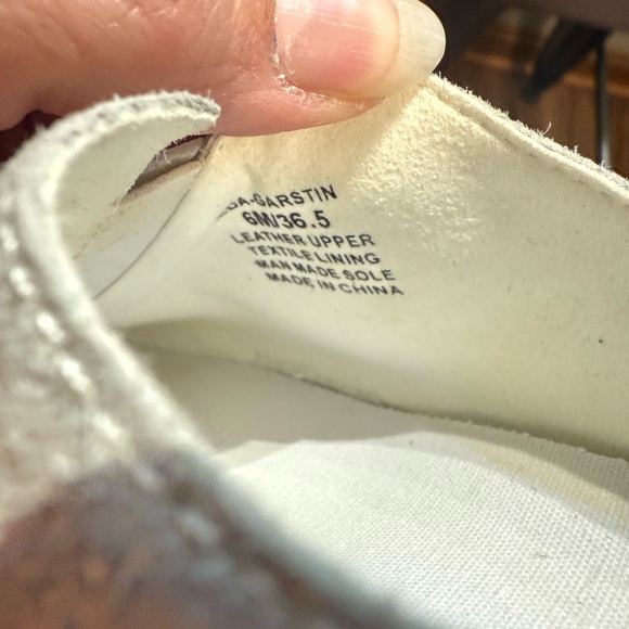 ED Ellen Degeneres Garstin Silver/White Slip On Loafer Sneakers Size 6 - Picture 10 of 15